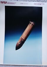 8x10 Glossy NASA Photo Fuel Tank Falls To Earth 6/21/1993 picture