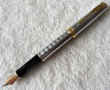 Outstanding Parker Pen Sonnet Series Silver/Gold Clip Medium Nib Fountain Pen picture