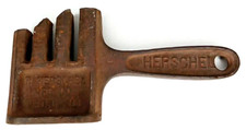 Antique 1920s Cast Iron Herschel Manufacturing No 11 Chain Detacher Peoria IL picture