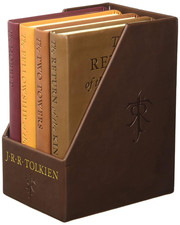 The Hobbit & The Lord of the Rings Deluxe Pocket Boxed Set Collection Books picture