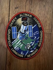 NASA Space Shuttle STS-109 - Mission Patch & enamel pin-  Hubble service  - Mint picture