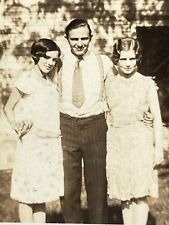 1A Photograph Handsome Man Two Beautiful Women Short Hair 1930's Brunettes picture