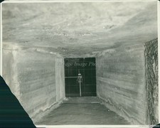 Airenters Test Tunnel Through Air Measuring Station Science News Photo 7x9 picture