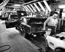1968 FORD MUSTANG & MERCURY COUGAR Assembly Line  Photo  (224-U) picture