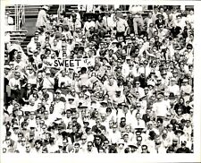LG925 1966 Original Ron Piesterer Photo COLISEUM CROWD How Sweet it Is Banner picture