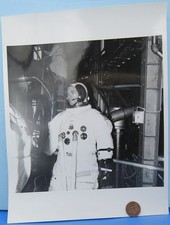 NASA press PHOTO '71 vtg Apollo 15 Lunar Module Simulated Altitude Chamber Test picture