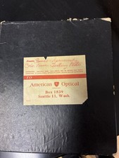 Pseudo-Isochromatic Plates for Testing Color Perception - American Optical 1940 picture