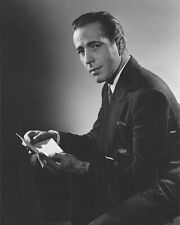 Humphrey Bogart as Sam Spade looking at notebook The Maltese Falcon 5x7 photo picture
