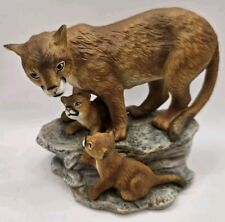 Homco Masterpiece Porcelain 1994 Endangered Species Mountain Lions Figure picture
