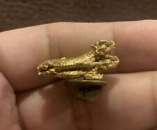 Vintage Horned Lizards Mating Pinback Lapel Tie Tack Funny Gift Gold Tone Pin picture