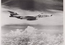 RF-101C Voodoo In Flight USAF Seymour Johnson AFB 1960s - Original Photo picture
