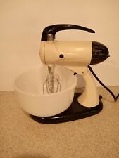 True Vintage Sunbeam Mixmaster Model 10 / 10 Speed Stand Mixer w Bowls Beaters  picture
