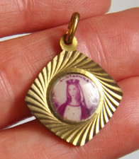 Religious St Saint Dymphna patron mental illness relic charm pendant medal picture