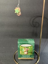 Hallmark Miniature Ornament 2001 Sweet Contribution Mouse Cooking For Christmas picture