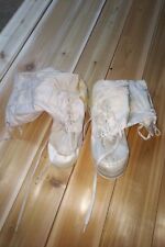 CANADIAN ARMY MUKLUKS - WINTER ARCTIC RATED BOOTS - SIZE 7 -  picture
