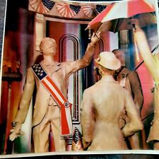 Vintage 3D Lenticular, American Museum Statues 6x6” Print On Verso Rare picture