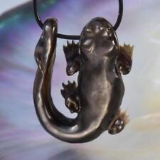 Gecko Lizard Black Mother-of-Pearl Carving Figurine Collection or Jewelry 6.62 g picture