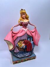 Disney Sleeping Beauty Showcase Collection Aurora True Love's Kiss Statue picture