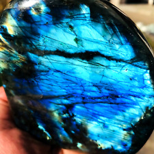 895g Natural Blue Gorgeous Labradorite Quartz Crystal Display Specimen Healing picture
