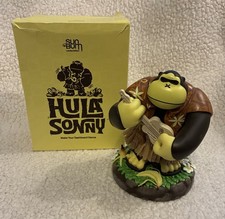 Sun Bum Hula Sonny Limited Edition Dashboard Dancer Gorilla Ukulele Figure & Box picture