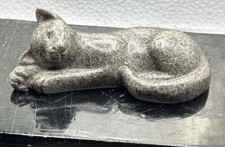 Vintage Quintessence Devon England Resin Cat-Figurine Beautiful Grey picture