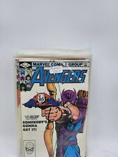 Avengers #223 VF Classic Ant-Man Hawkeye Cover 1982 picture