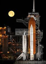 *5X7* NASA PHOTO SPACE SHUTTLE DISCOVERY ON LAUNCH PAD 39A AS MOON SETS (EP-140) picture